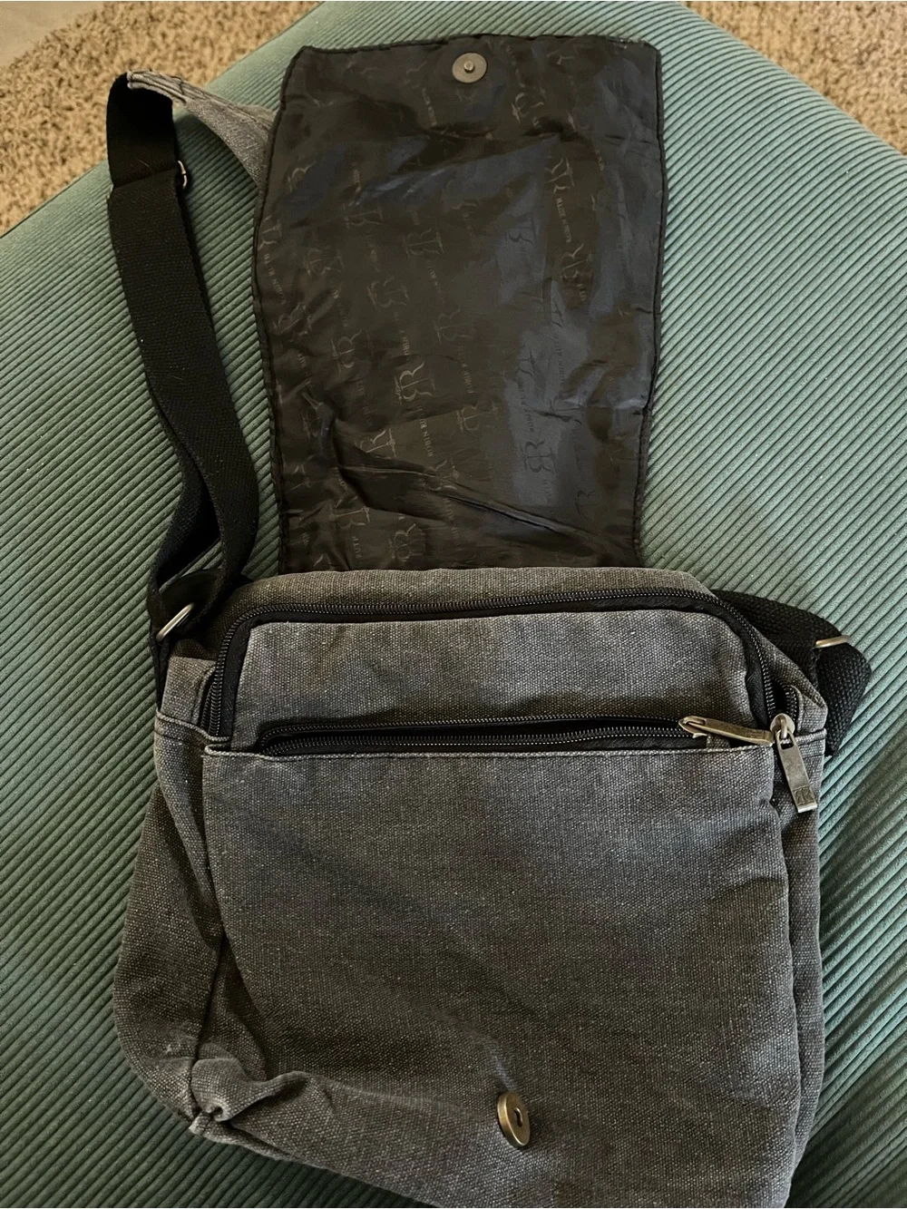 Charcoal NYC Graphic Messenger Bag with Adjustable Strap - Robin Ruth
